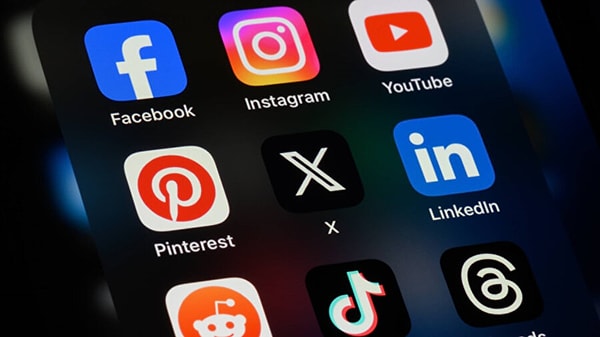 İnternet Çöktü mü, Neden Yavaş?