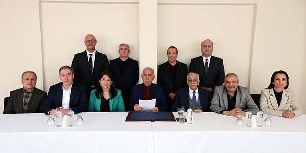 “Terörsüz Türkiye” süreci ile ilgili bugün önemli bir gelişme yaşandı. Görseli