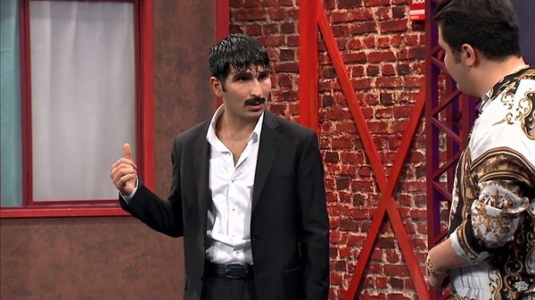 Star TV'de yayınlanan Çok Güzel Hareketler 2 ekranların en popüler güldürü programlarından biri haline geldi.