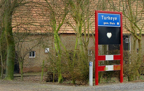Yani bugün hiçbir Türk’ün yaşamadığı bu köyün ismi, aslında bir teşekkür mü? Görseli