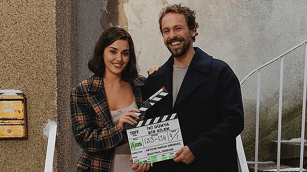 Filmden ilk partner fotoğrafı geldi. Görseli