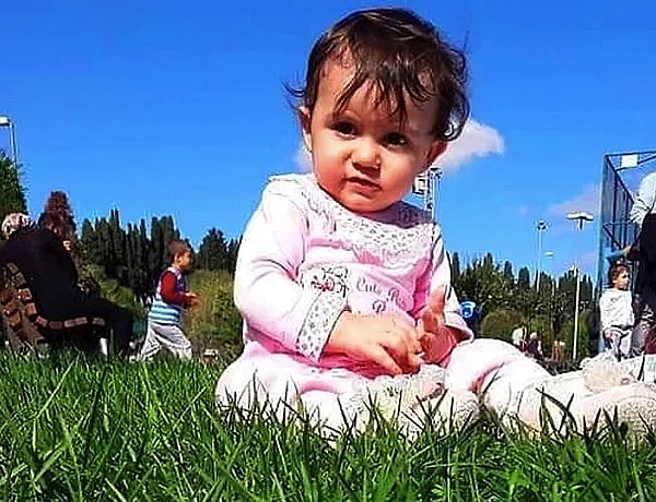 Ecrin Kurnaz (1,5 yaşında)