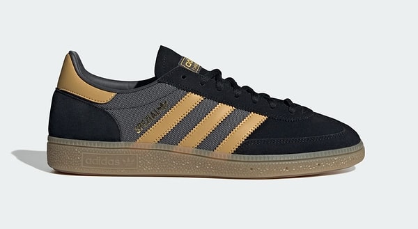 6. Hepsiburada İndirimi: adidas Originals IF9528 Handball Spezial Ayakkabı