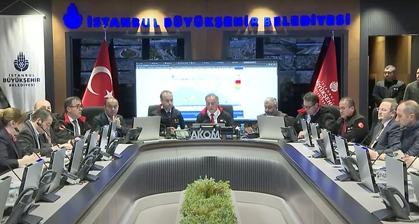 AKOM'dan ilk deprem açıklaması.