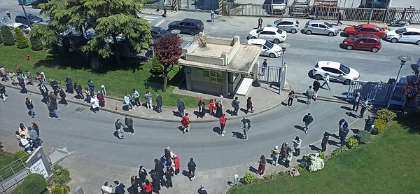 İstanbul’un Silivri ilçesinde yaşanan 6.2 büyüklüğündeki deprem büyük korkuya neden oldu.