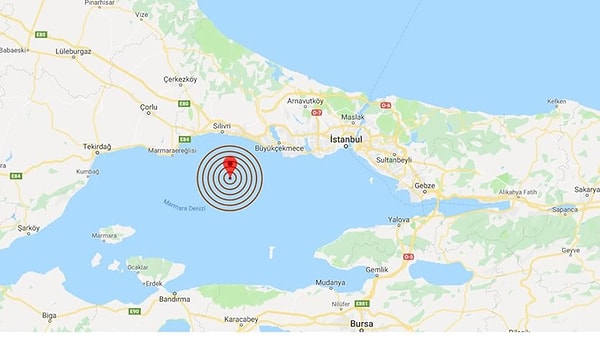 Silivri açıklarında öğlen saatlerinde gerçekleşen deprem İstanbul ve çevresinde paniğe neden oldu.