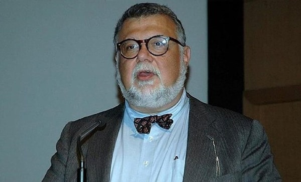 Celal Şengör net bir yorum yapmaktan kaçındı.