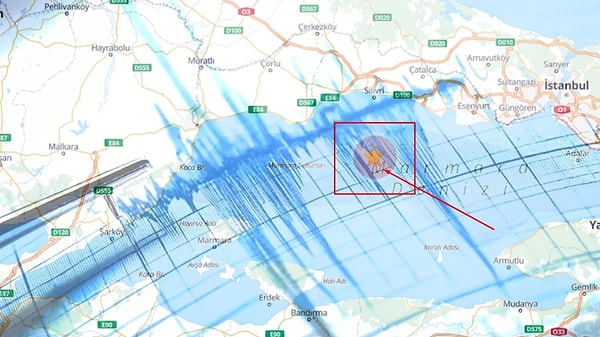Bugün öğlen saatlerinde İstanbul, Silivri'de 6.2 büyüklüğünde bir deprem meydana geldi.