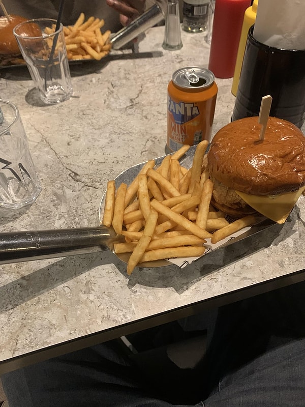 8. Yoksa siz hâlâ kürekte hamburger patatesi denemediniz mi?