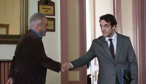 “Yılmaz Erdoğan'la ilk sahnemiz bakışmayla başladı."