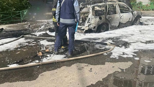 Reuters'ın son dakika olarak servis ettiği habere göre, Moskova'da bir patladı. Araçta üst düzey bir Rus yetkili hayatını kaybettiği açıklandı.