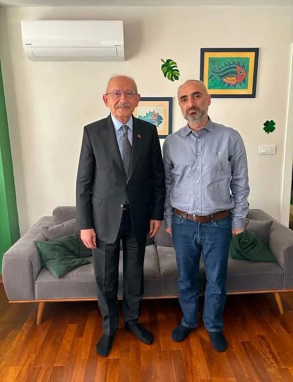 “İsmail Saymaz, Kemal Kılıçdaroğlu’nun elini öptü” iddiası.