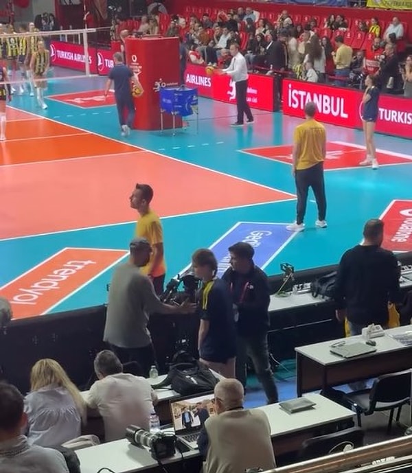 Hatta öyle ki, dizinin bağımlılığı maç heyecanının da önüne geçmeyi başardı.