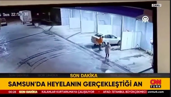 Felaket anı güvenlik kamerasına da yansıdı.