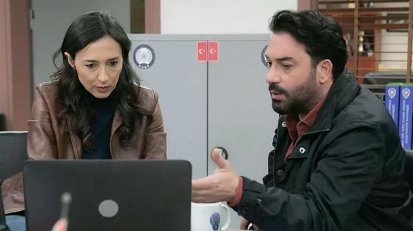 Dizinin Aylin'i Özlem Çınar, geçtiğimiz hafta diziden ayrıldı. Görseli