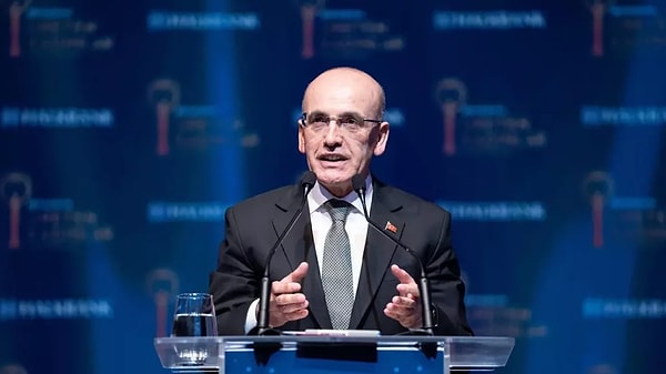 Şimşek'in "Borsa risklidir" sözü sosyal medyada tepki çekti. Görseli