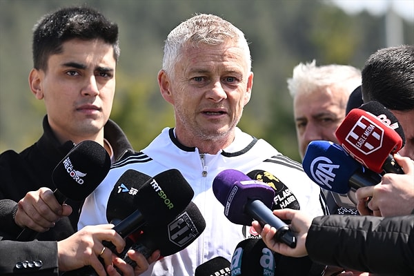 "Mnachester United'dan kimi alırsın?"