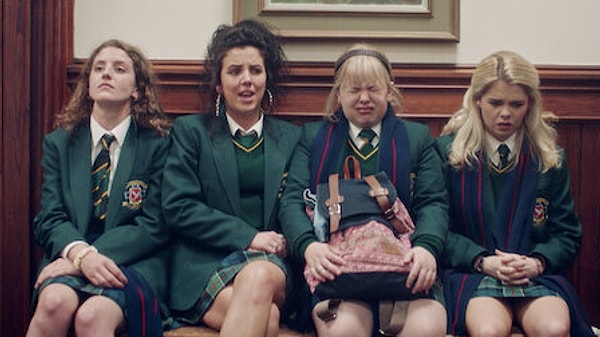 11. "Derry Girls" Sınıfı