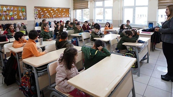 Yaz Tatiline Kaç Gün Kaldı 2025?