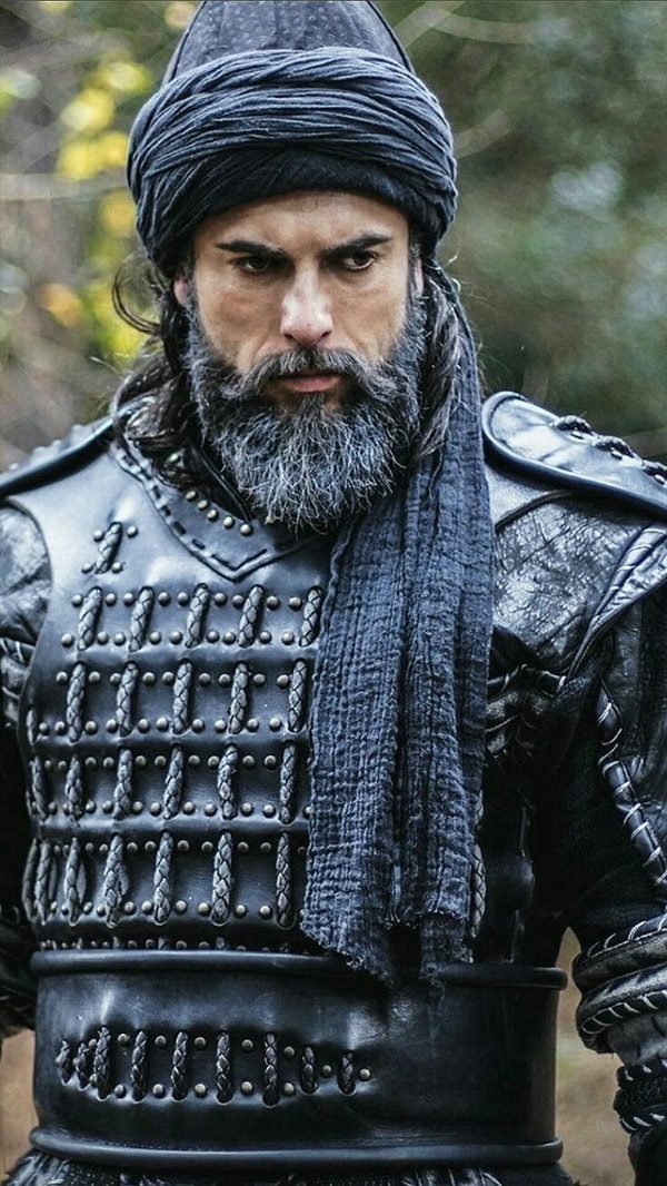 Birsen Altuntaş'ın haberine göre, Diriliş Ertuğrul'da Turgut Alp karakterine hayat veren Cengiz Coşkun, Turgut Gazi olarak Kuruluş Osman'a geliyor.