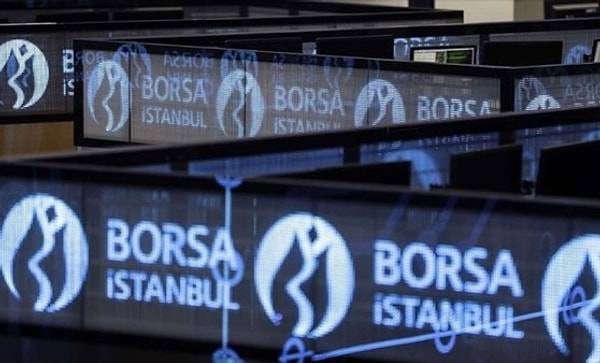 Borsa İstanbul'da manipülatif hareketler yaptıkları tespit edilen 15 şüpheli hakkında gözaltı kararı verildi. İstanbul, Ankara ve Şanlıurfa'da düzenlenen operasyonda 12 şüpheli yakalandı.