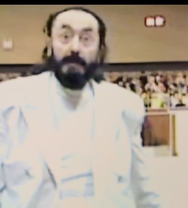 Adnan Oktar’ın son hali sosyal medyada gündem oldu. Görseli