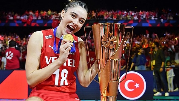 Zehra'dan konuşulacak Fenerbahçe itirafı geldi.