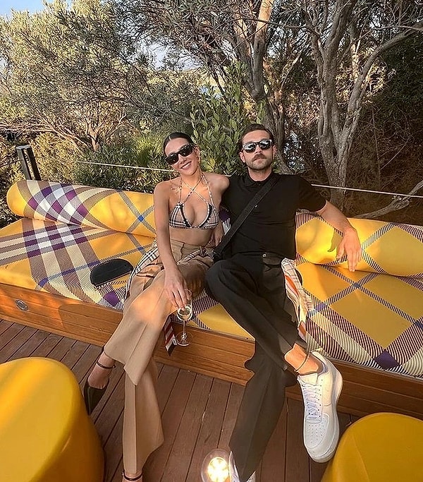 Aybüke Pusat a oublié, a rappelé Demet Akalın !