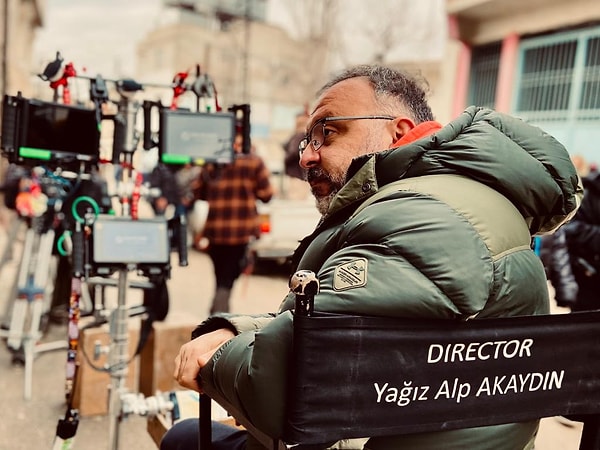 Birsen Altuntaş'ın haberine göre Süreç Film imzalı Bereketli Topraklar dizisi için çalışmalara başlandı.