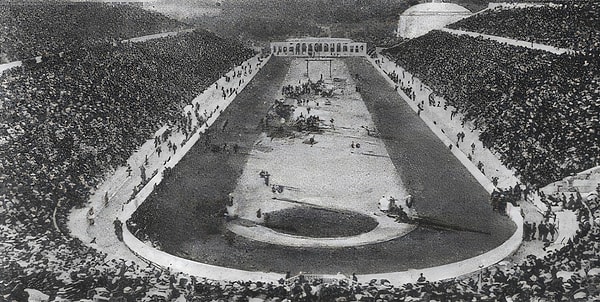 8. İlk Olimpiyat Oyunları’nda kazananlara ne verilirdi?