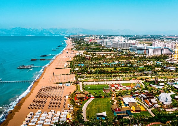 3. Lara Public Beach: A Popular Choice for its Fine Sand and Family-Friendly Atmosphere