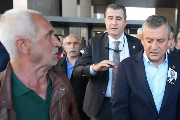 CHP lideri Özgür Özel’e düzenlenen saldırı ile ilgili yeni detaylar ortaya çıkmaya başladı.