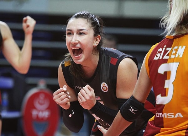 9. En zor sorulardan biri: Galatasaray'daki sezonunda kaç sayı atmıştır?