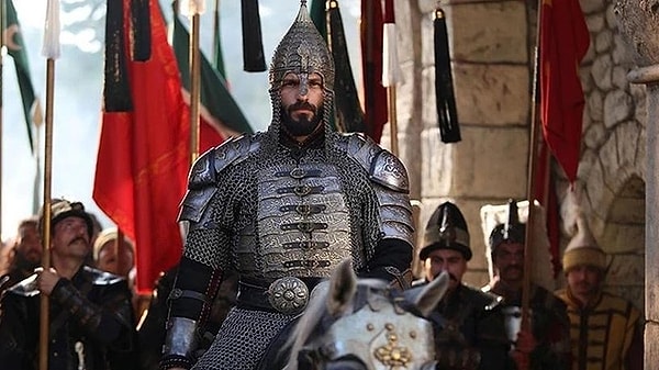 TRT 1'de yayınlanan Mehmed: Fetihler Sultanı dizisi salı akşamlarının iddialı yapımları arasında yer aldı. Görseli