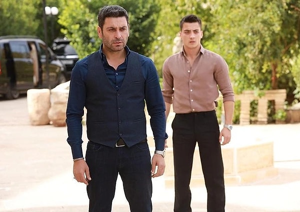 10. Uzak Şehir'in Cihan'ı Ozan Akbaba Eşkıya Dünyaya Hükümdar Olmaz'la ilgili bir itirafta bulundu.