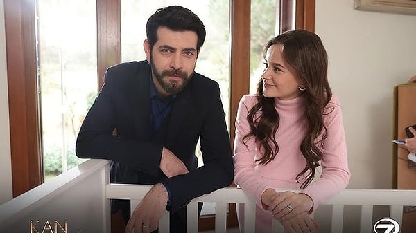 13. Kan Çiçekleri dizisiyle ünlenen Barış Baktaş gündemin öne çıkan isimlerinden oldu.
