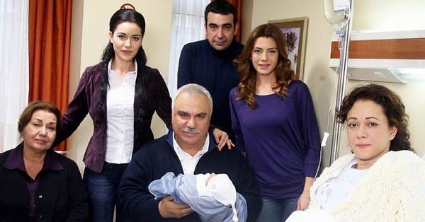 İşte o Hasan Küçükçetin, Sabah gazetesinde Yasemin Döngel'e verdiği röportajda tam bir iç dökme seansı yaptı diyebiliriz. Görseli