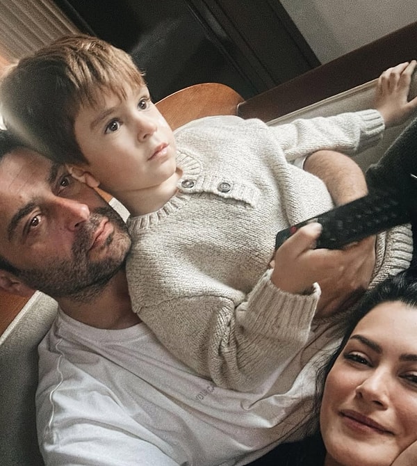Reytingleri sürekli yükselişte olan Uzak Şehir dizisi Ozan Akbaba'nın özel hayatında da büyük bir adım atmasına neden oldu.