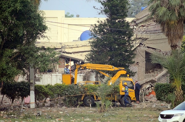 Bakan Fidan, Pakistan Dışişleri Bakanı Ishaq Dar ile telefonda görüştü