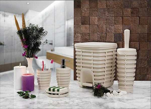 Banyonuza hem düzen getirecek hem de hoş bir hava getirecek bir banyo seti.
