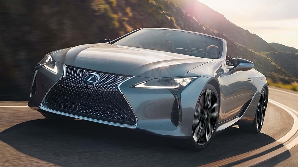 Lexus Fiyat Listesi Mayıs 2025! İşte Lexus ES, RX, LC ve LS Güncel Fiyatları