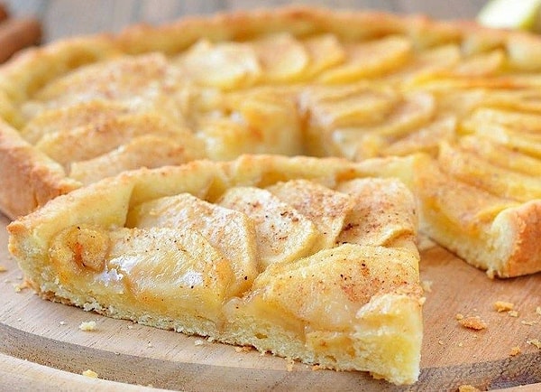 8. Glutensiz - Vegan Elmalı Tart
