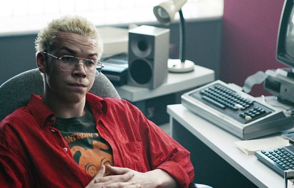 Black Mirror'la ilgili beklenmedik bir gelişme yaşandı. Dizinin interaktif bölümü Bandersnatch yayından kaldırılıyor.