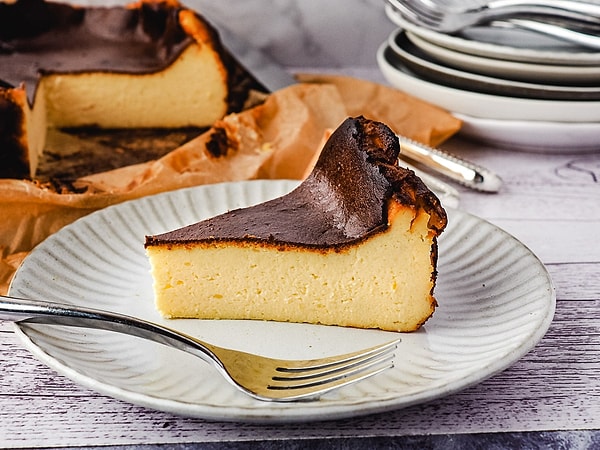 3. Fit San Sebastian Cheesecake ve Karamelize Muz