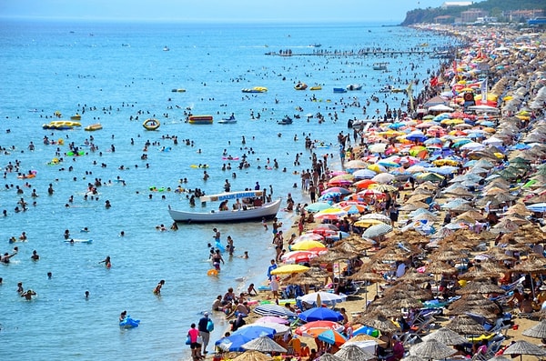 Kurban Bayramı öncesinde birçok kişi gibi turizmcilerin de beklentisi Kurban Bayramı tatilinin 9 güne çıkarılması.