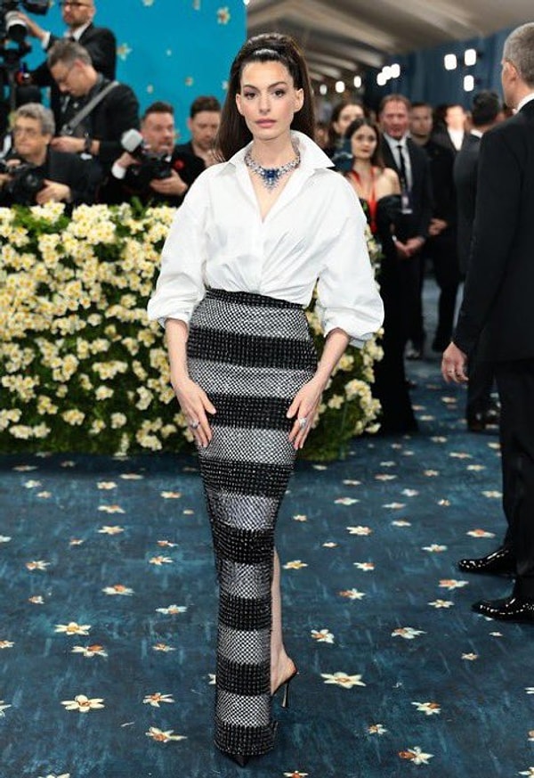 Anne Hathaway