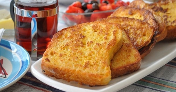 6. Kahvaltılık Yumurtalı Ekmek Dilimleri