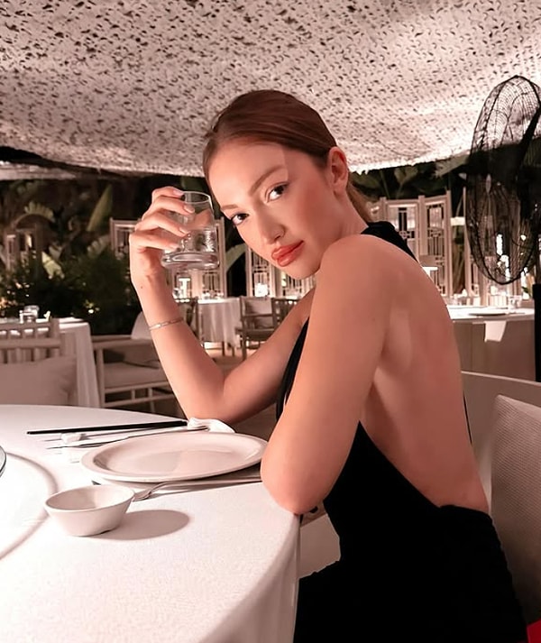 Sosyal medyanın en güçlü Influencer'larından Danla Bilic, son dönemlerde gündeme darp haberiyle bomba gibi düşmüştü.