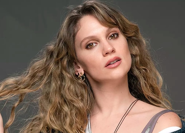 Farah Zeynep Abdullah Kaç Yaşında? Görseli