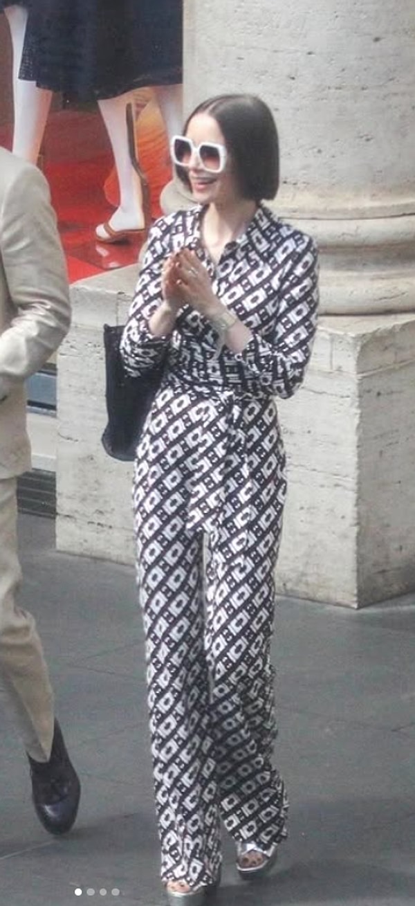 Lily Collins